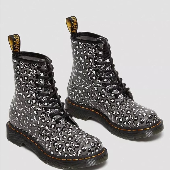 Dr. Martens 1460 Smooth Leather Leopard Boot Women’s Size 7 NWOB - Picture 3 of 16